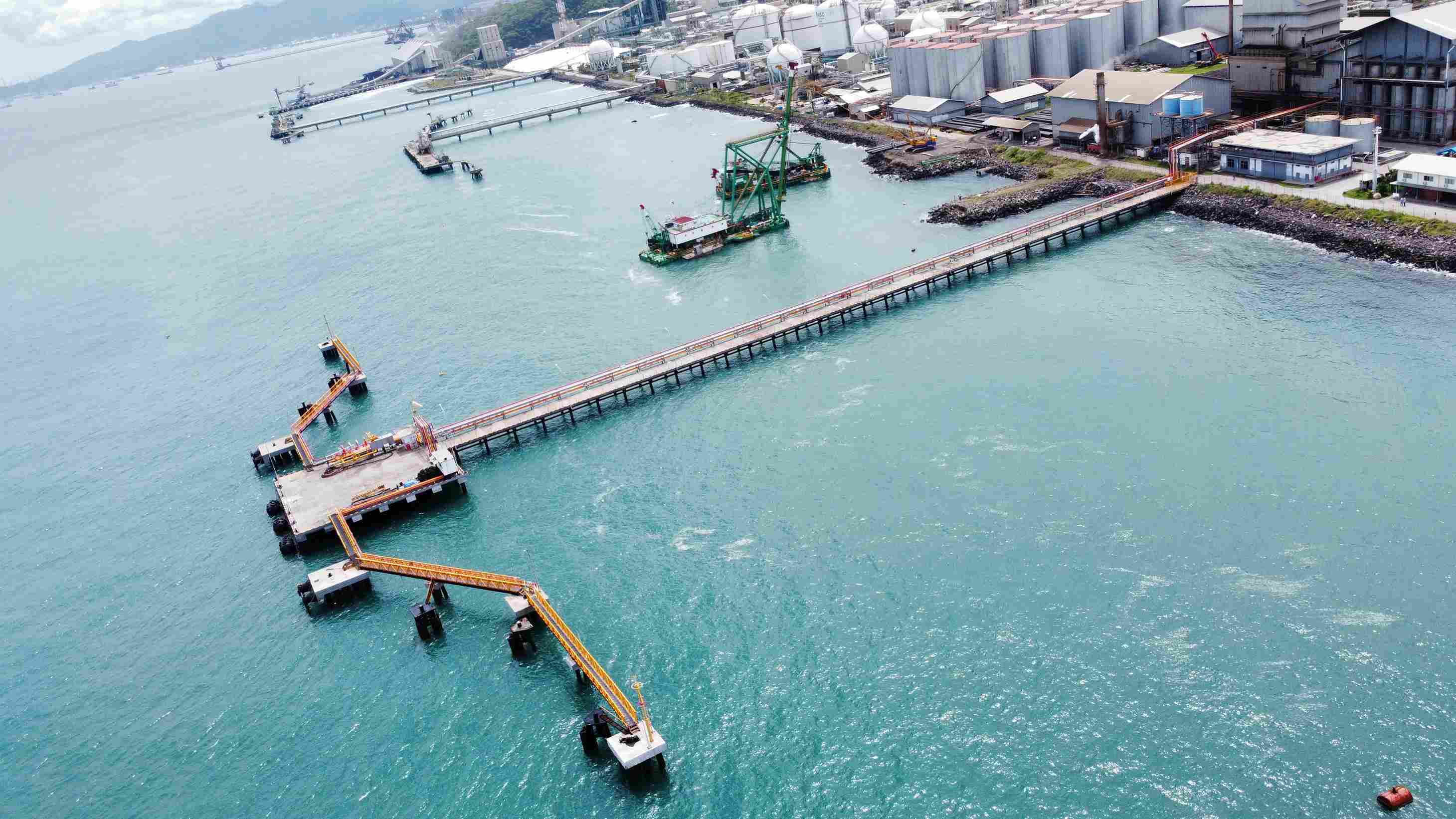 Multi Purpose Jetty In Anyer Banten PT SWI Jetty Nusantara multi-purpose-jetty-in-anyer-banten-pt-swi-jetty-nusantara