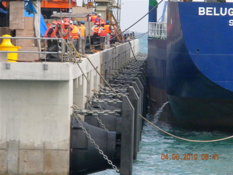 Jetty Commissioning with a Panamax Size Ship