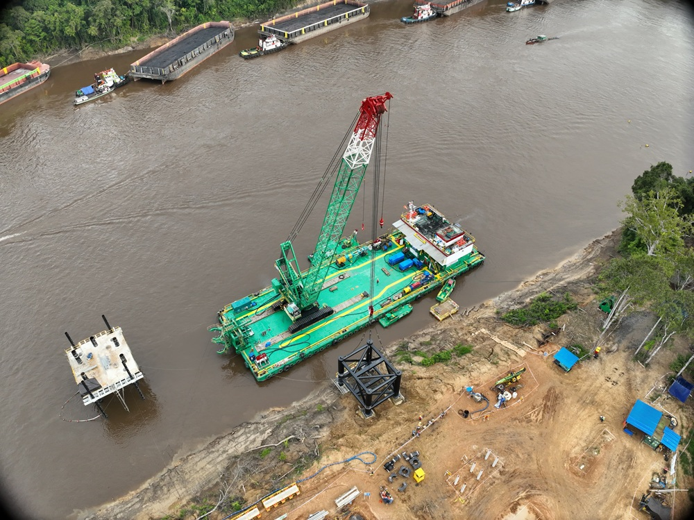 Installation of the steel jacket platform